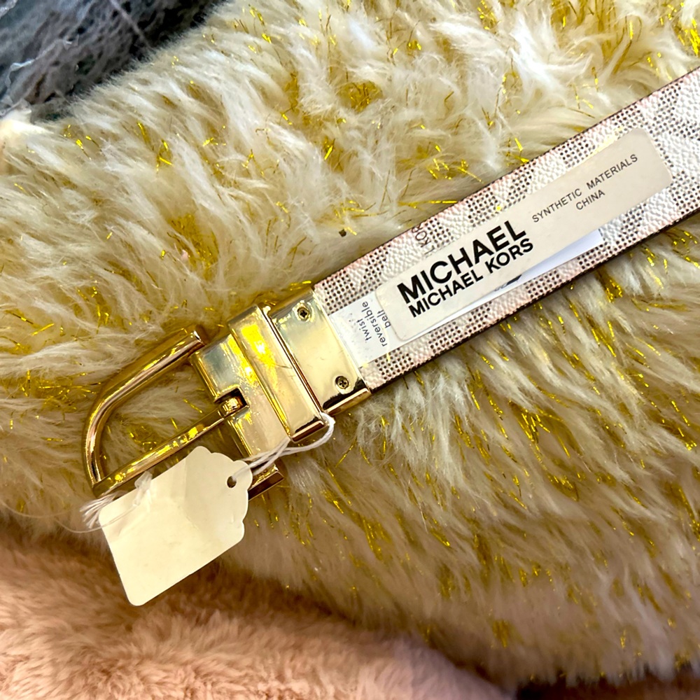 Michael Kors reversible belt, tan one sauce, cream other side NWT